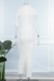Белые сексуальные однотонные платья в стиле пэчворк с разрезом и круглым вырезом