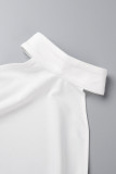 Pliegue de patchwork sólido informal blanco con cinturón asimétrico cuello redondo sin mangas dos piezas (con cinturón)