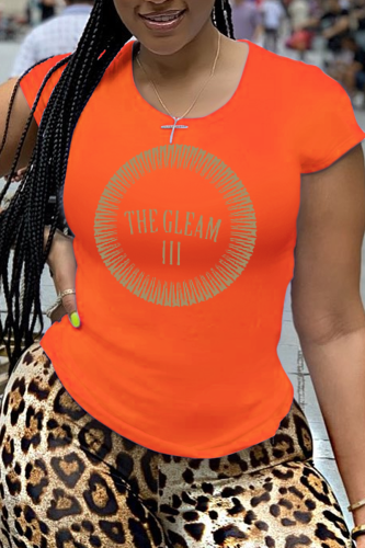 T-shirts à col en V et patchwork à imprimé vintage Orange Street