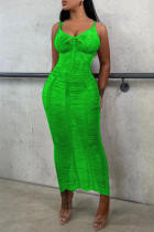 Зеленое сексуальное однотонное длинное платье на тонких бретелях с открытой спиной Платья