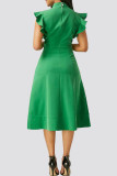 Зеленые элегантные однотонные платья в стиле пэчворк с воланами и круглым вырезом