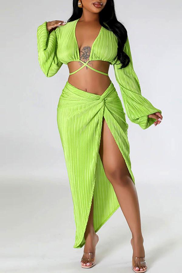 Green Sexy Solid Frenulum Slit V Neck Long Sleeve Two Pieces