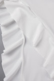 Robes de robe irrégulières blanches à volants en dentelle solide et à bretelles spaghetti