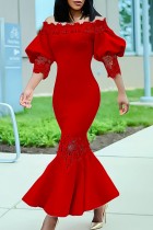 Красное повседневное однотонное длинное платье в стиле пэчворк с открытыми плечами Платья