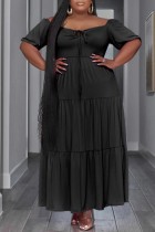 Schwarzes, lässiges, solides, ausgehöhltes, Patchwork-Frenulum-langes Kleid mit U-Ausschnitt und Kleider in Übergröße
