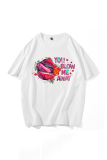 Weiße Straßen-Weinlese-Lippen bedruckte Patchwork-T-Shirts mit O-Ausschnitt