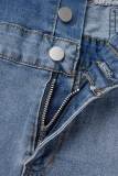 Die Cowboy-blauen, lässigen, allmählich wechselnden Patchwork-Jeansröcke mit hoher Taille und schmaler Passform