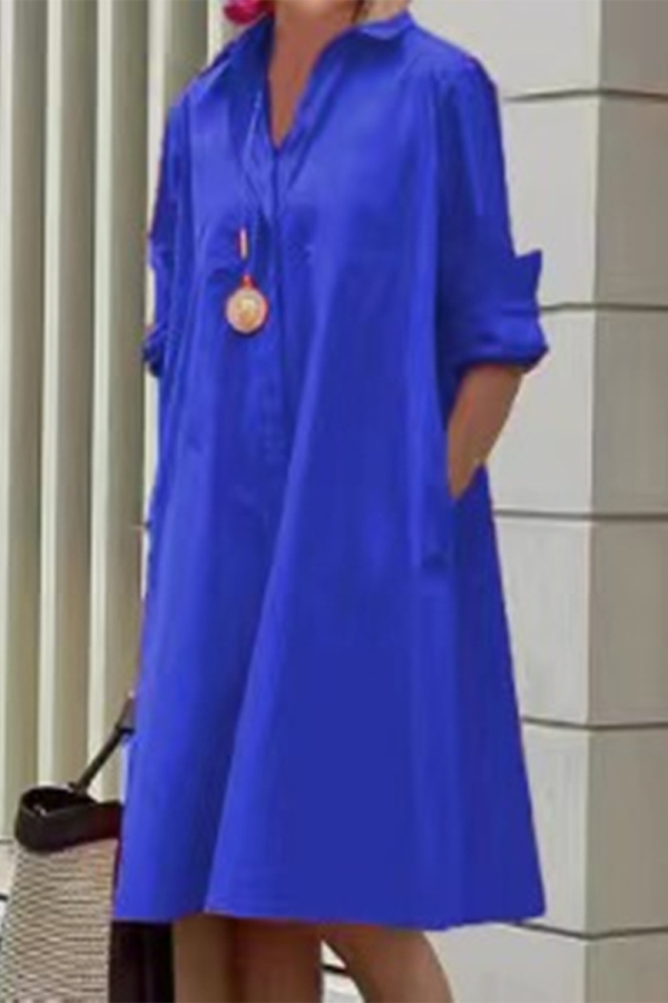 Vestido camisero con cuello vuelto y hebilla de retazos de lunares con estampado informal azul profundo Vestidos