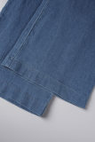 Blauer, lässiger, einfarbiger Denim-Jumpsuit mit Patchwork-Tasche und Umlegekragen, kurzen Ärmeln und mittlerer Taille