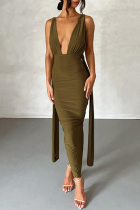 ダークグリーンのセクシーなソリッドバックレススリットフォールドVネックラップスカートドレス