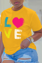 Camisetas con cuello en O de patchwork con estampado diario dulce amarillo