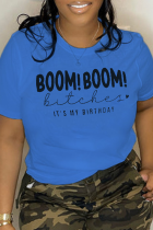 ロイヤル ブルー ストリートの毎日の印刷文字「BOOM!」 ブーム！ OカラーTシャツ