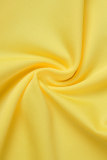Желтый сексуальный однотонный обтягивающий комбинезон с открытой спиной и лямкой на шее
