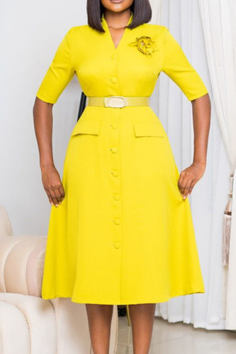 Gelbe, elegante, solide Patchwork-Kleider mit Schnalle und V-Ausschnitt in A-Linie (mit Gürtel)