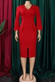 Vestidos de falda de un paso con cuello en V y pliegues de patchwork sólido elegante rojo