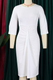 Vestidos de trabalho casual branco com patchwork sólido com dobra no decote e saia em um degrau