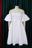 Белое элегантное однотонное вечернее платье в стиле пэчворк с открытыми плечами Платья
