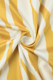 Vestidos de falda de un solo paso con hombros descubiertos y estampado casual amarillo
