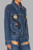 Bleu décontracté couleur forfaitaire solide évidé boutons métal accessoires décoration col rabattu à manches longues veste en jean régulière