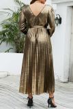 Robes plissées réfléchissantes à col en V et bronzage élégantes dorées (avec ceinture)