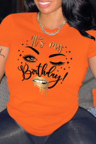 T-shirt con collo a forma di lettera patchwork stampato labbra con stampa quotidiana arancione casual