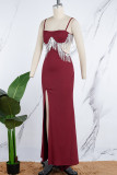 Бордовое элегантное однотонное платье с кисточками, выдолбленное, пэчворк, с высоким вырезом, на тонких бретелях