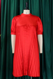 Rode casual effen patchwork gevouwen rechte jurken met ronde hals