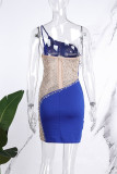 ブルーセクシーなパッチワークホット掘削シースルーバックレス斜め襟スリングドレスドレス