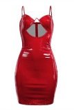 Vestido vermelho fashion sexy sólido vazado sem costas com alça de espaguete sem manga
