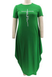 Vestido verde casual estampa patchwork assimétrico com gola O de manga curta vestidos plus size