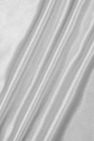 Серебряный сексуальный однотонный выдолбленный лоскутный дизайн с ремешком, светоотражающие платья с юбкой на один шаг с круглым вырезом