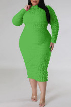 Зеленые повседневные однотонные базовые платья больших размеров с воротником до половины и длинными рукавами