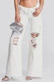 Jeans in denim regolari a vita media con patchwork strappato solido casual bianco (soggetto all'oggetto reale)