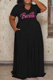 Schwarzes, lässiges, kurzärmliges Kleid mit V-Ausschnitt und Buchstabendruck. Kleider in Übergröße