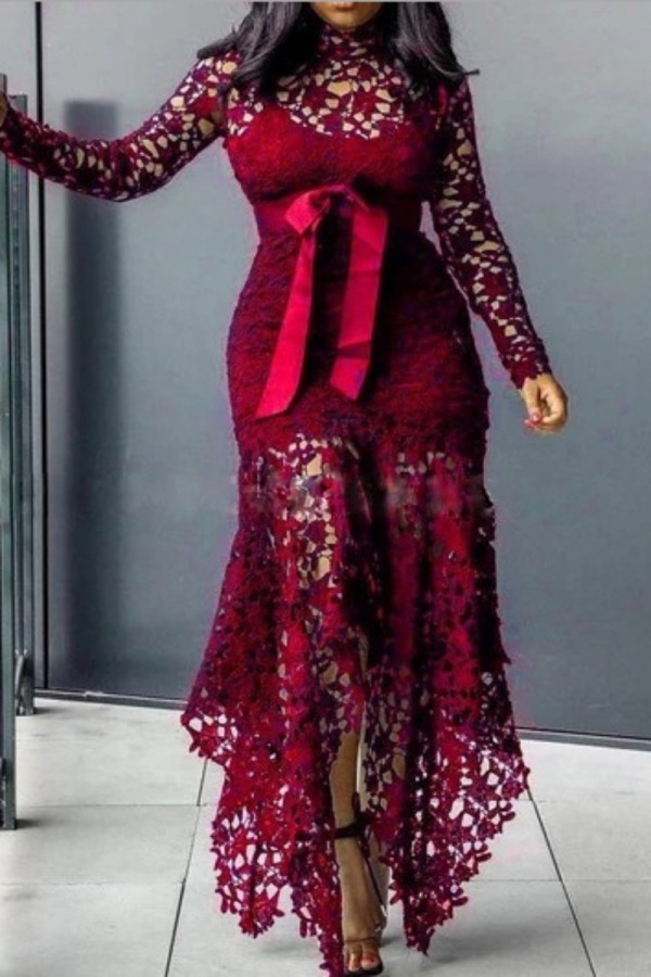 Bordeaux sexy casual effen uitgeholde asymmetrische coltrui-jurken met lange mouwen