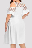 Белое повседневное однотонное лоскутное платье с коротким рукавом и круглым вырезом Платья больших размеров