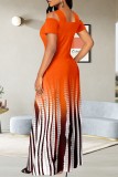 Orangefarbenes, lässiges, ausgehöhltes, langes Kleid mit V-Ausschnitt