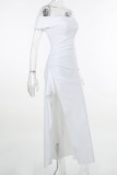 Witte sexy effen rugloze split off-the-shoulder lange jurkjurken
