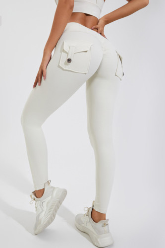 Weiße, einfarbige Sportswear-Taschenknöpfe