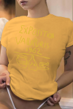 T-shirt con collo a lettera O con stampa quotidiana di Yellow Street