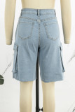 Pantalones cortos de mezclilla rectos de cintura alta con cremallera y botones de bolsillo de patchwork liso casual azul claro (sin cinturón)