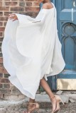 Белые повседневные однотонные базовые платья с асимметричным косым воротником и вырезами