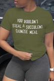 Armeegrüne T-Shirts mit lässigem Basisdruck und Buchstaben-O-Ausschnitt