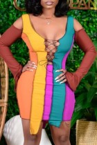 Многоцветные повседневные лоскутные платья с длинными рукавами и контрастными уздечками U-образным вырезом