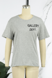 T-shirts à col rond et patchwork imprimé décontracté gris clair