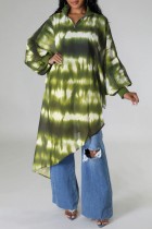 Tops con cuello con cremallera asimétrico y teñido anudado con estampado informal verde