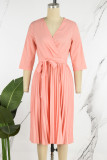 ピンクのエレガントな固体包帯パッチワーク ジッパー プリーツ V ネック プリーツ ドレス