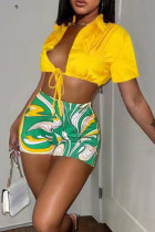 Yellow Street Print Bandage Patchwork Turndown Collar Short Sleeve Two Pieces Front Tie Crop Top And Short Set