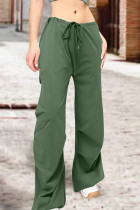 Pantalones de color liso rectos de cintura alta con bolsillo con cordón y parches lisos de calle verde claro