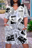 Weiß-schwarzes, legeres, kurzärmliges Basic-Kleid mit V-Ausschnitt und Print